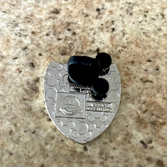 Disney Parks Figment USA American Flag Shield Pin - Picture 2 of 2